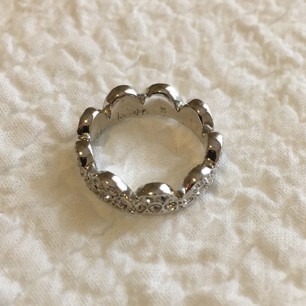 Silver Sallop Pave Ring